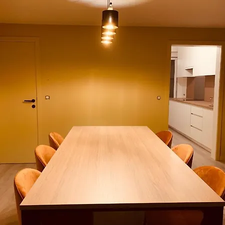 Parel Aan Het * Остенде