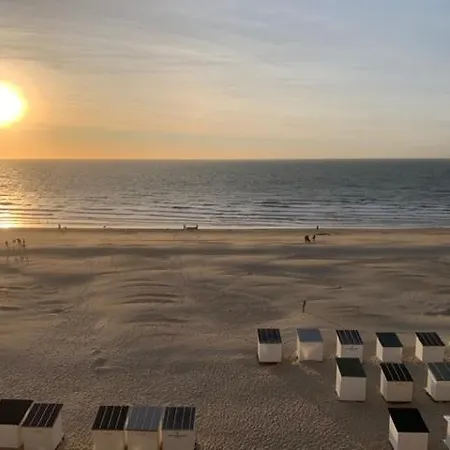 Parel Aan Het アパート *